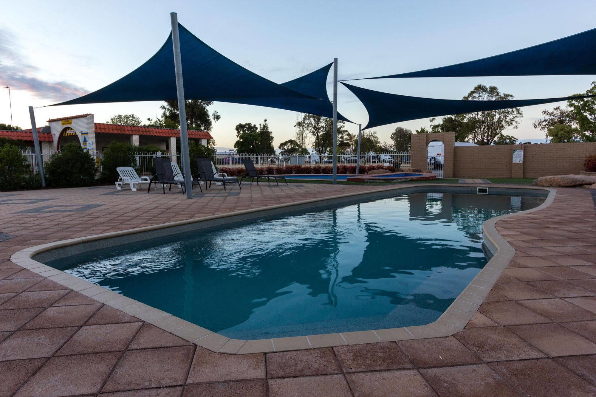 Horsham Holiday Park Buitenkant foto